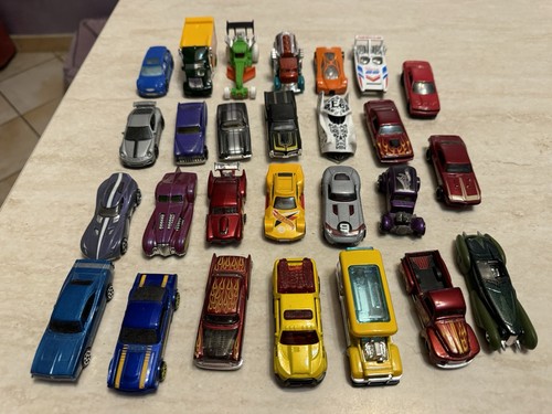 Lot hot wheels - lot, 27