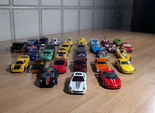 Hoot wheels cars lot - hoot,